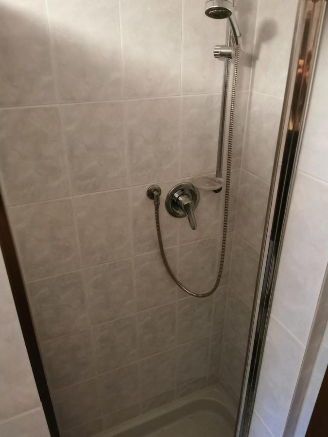 Homey Apartment In The Heart Of Cervinia Бройл-Червиня Екстериор снимка