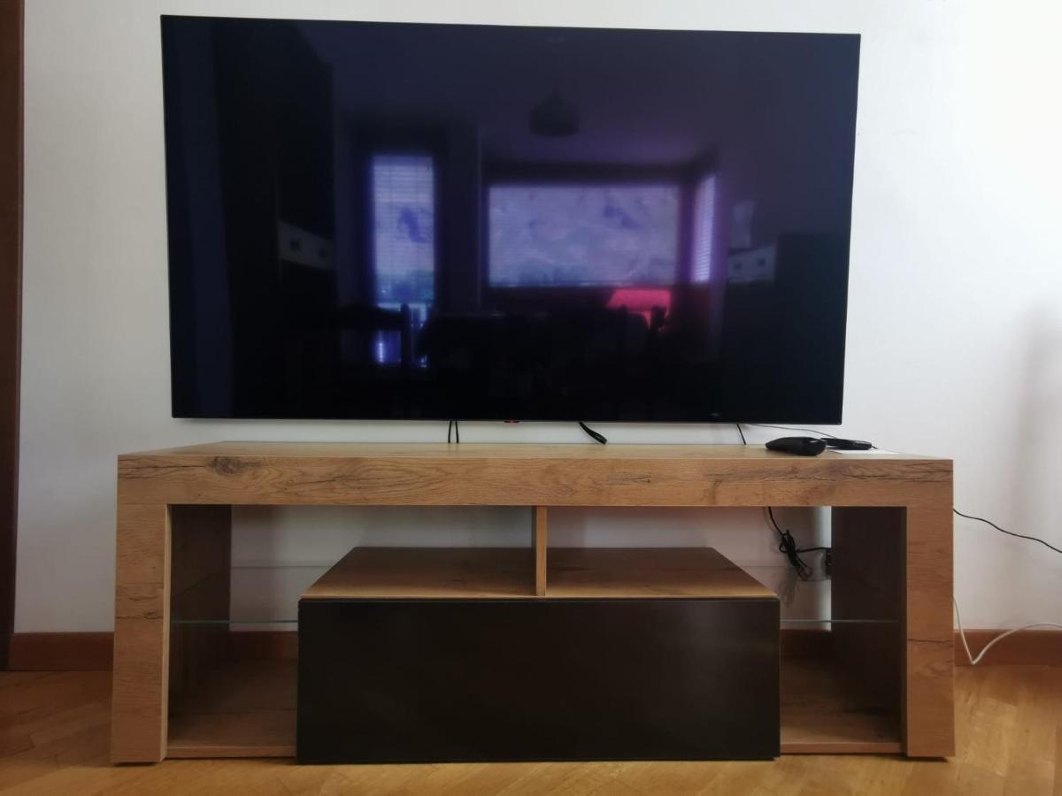 Homey Apartment In The Heart Of Cervinia Бройл-Червиня Екстериор снимка